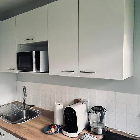 Modern In Clichy, Quick Access To Paris Apartment
