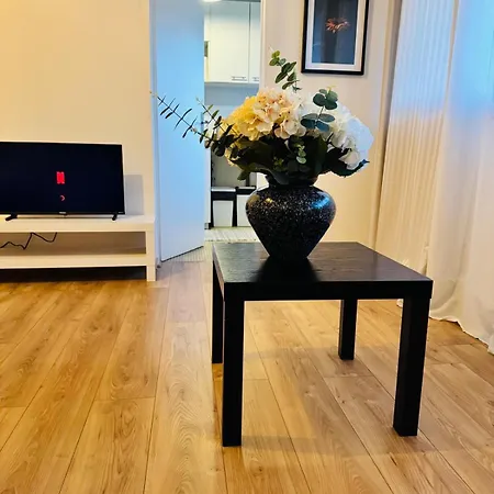 Apartment Modern In Clichy, Quick Access To Paris *
